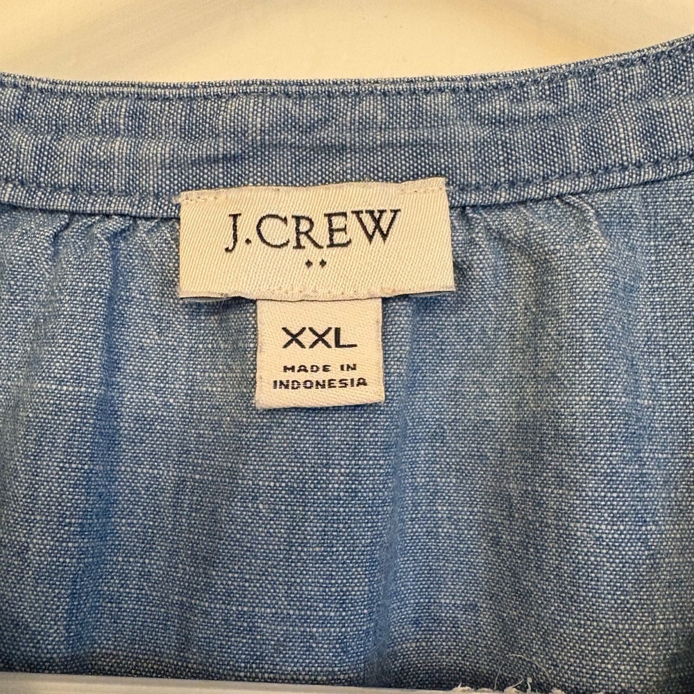J Crew Chambray Puff Sleeve Ruffle Placket


100% cotton. Smoke-free home. - Picture 2 of 11